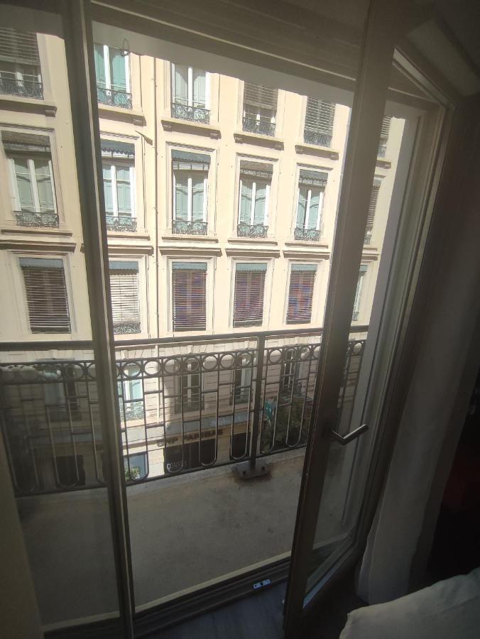 Resilodge Lyon 2 Экстерьер фото